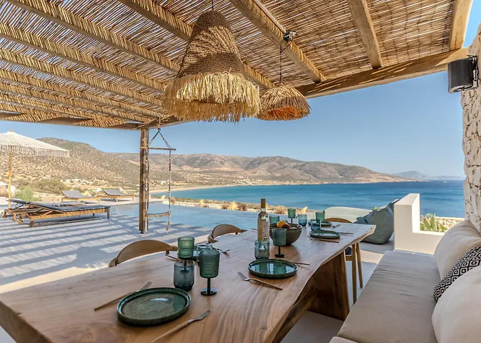 Luxury With Private Infinity Pool And Stunning Sea View