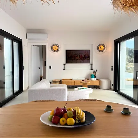Luxury With Private Infinity Pool And Stunning Sea View Agiassos