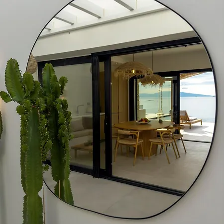 Luxury With Private Infinity Pool And Stunning Sea View