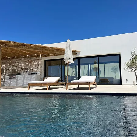 Luxury With Private Infinity Pool And Stunning Sea View Villa