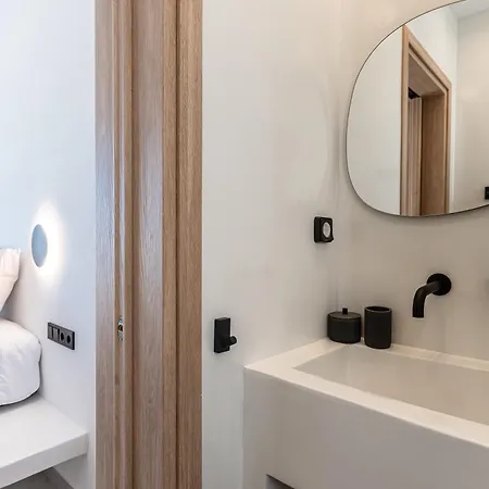 Luxury With Private Infinity Pool And Stunning Sea View