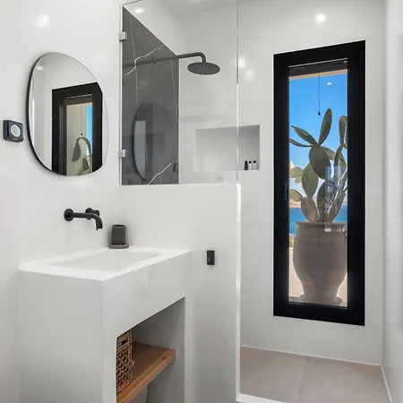 Vila Luxury With Private Infinity Pool And Stunning Sea View *