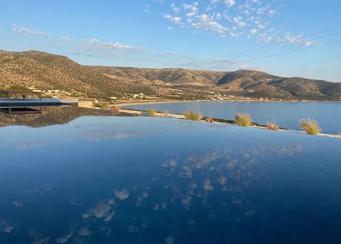 Luxury With Private Infinity Pool And Stunning Sea View 빌라